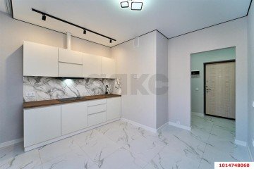 Фото №1: 1-комнатная квартира 38 м² - Краснодар, мкр. ЖК Красная Площадь, ул. им. Мурата Ахеджака, 12к5