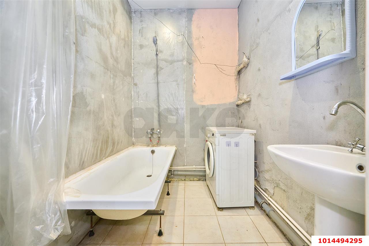 Фото №17: 2-комнатная квартира 76 м² - Краснодар, Краевая Клиническая Больница, ул. Домбайская, 12