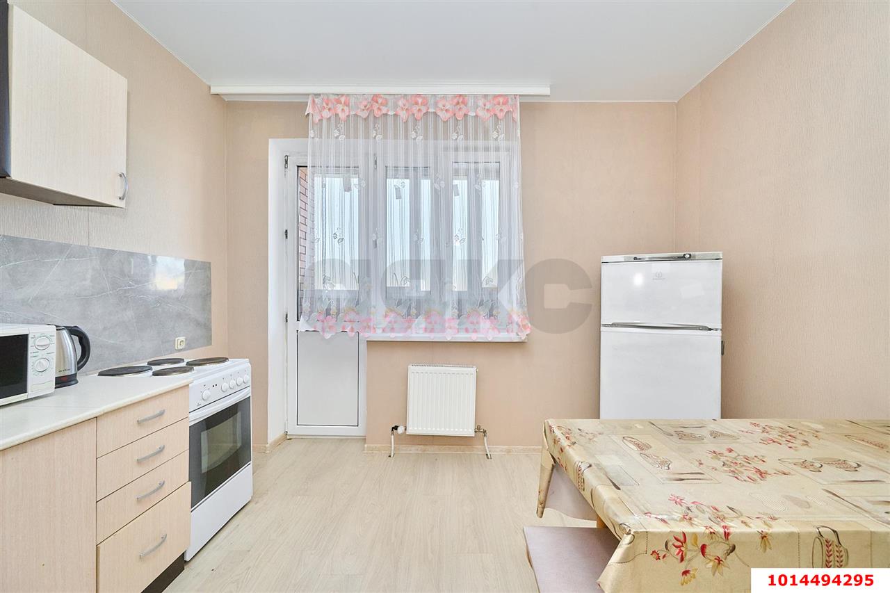 Фото №10: 2-комнатная квартира 76 м² - Краснодар, Краевая Клиническая Больница, ул. Домбайская, 12