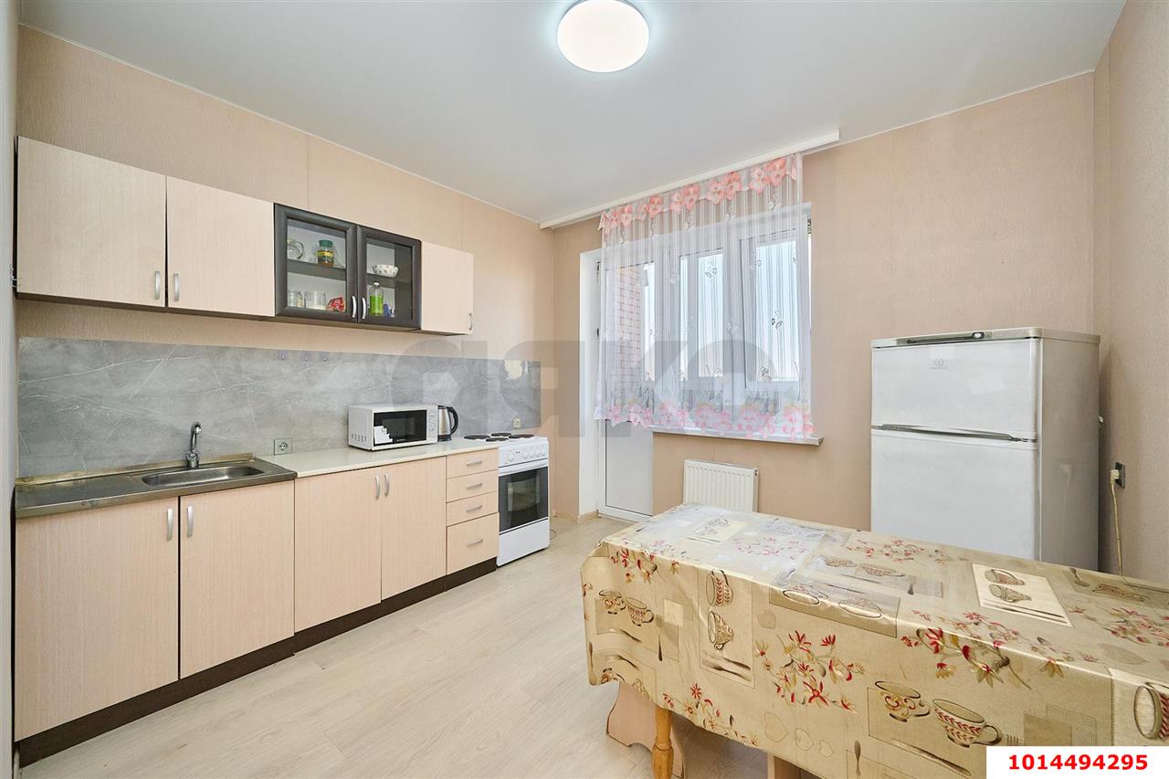 Фото №9: 2-комнатная квартира 76 м² - Краснодар, Краевая Клиническая Больница, ул. Домбайская, 12