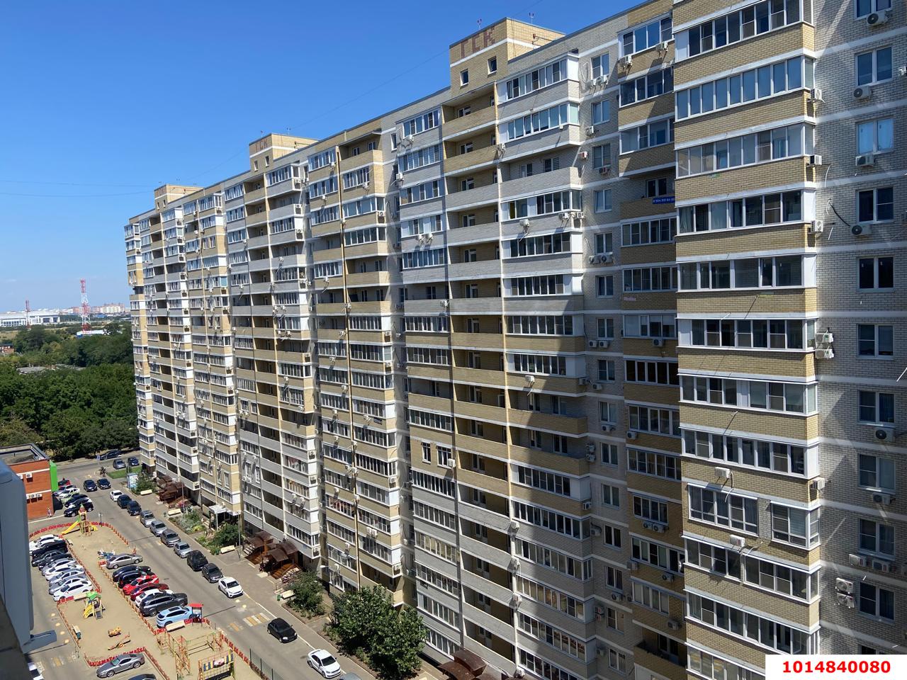 Фото №1: 2-комнатная квартира 70 м² - Краснодар, Прикубанский внутригородской округ, 2-я Площадка, мкр. жилой комплекс Кремлёвские Ворота, ул. Кореновская, 2к3