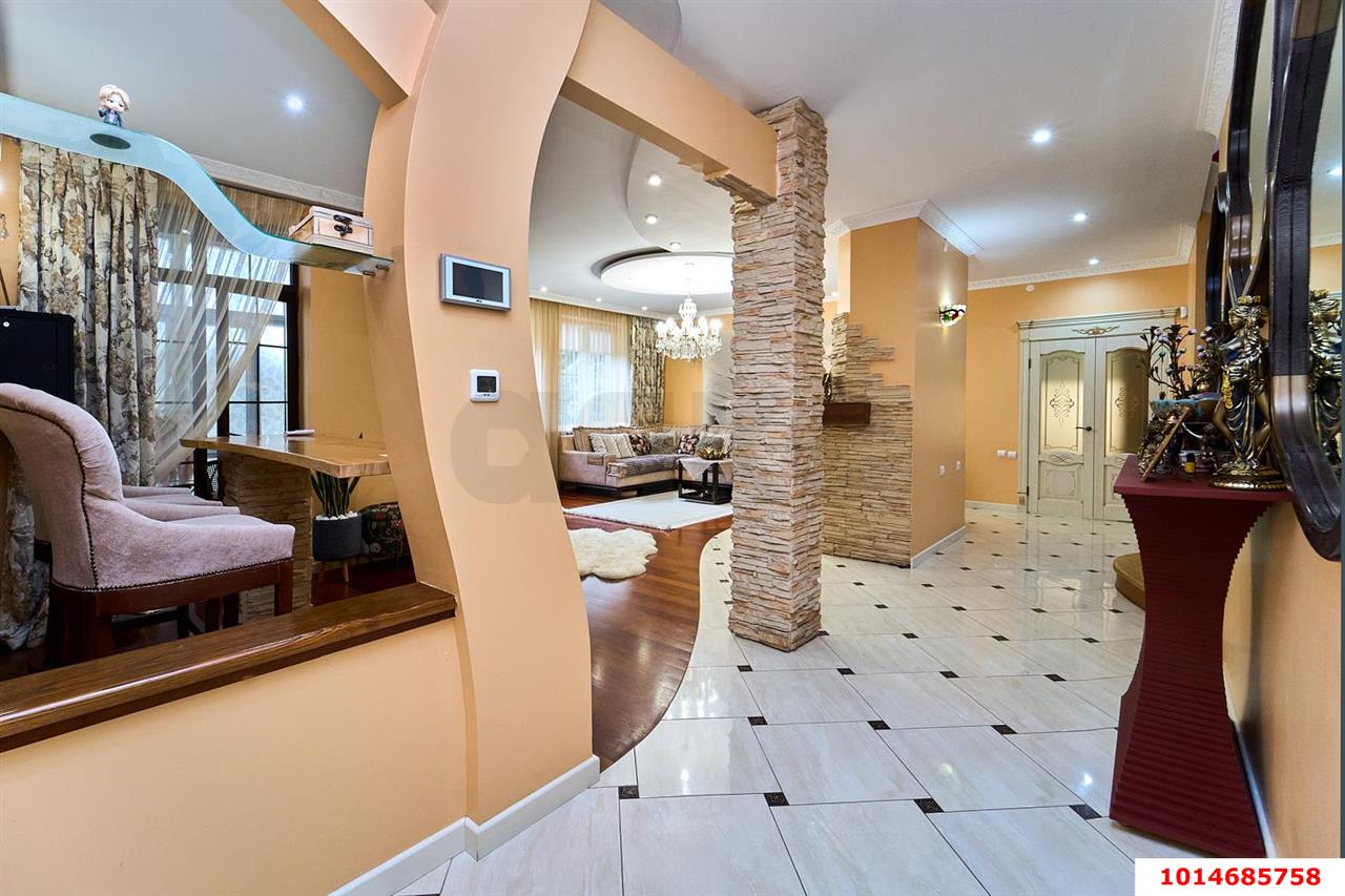 Фото №10: Дом 315 м² + 4.18 сот. - Краснодар, Прикубанский внутригородской округ, Калинино, мкр. Завод Радиоизмерительных Приборов, б-р Интернациональный, 150