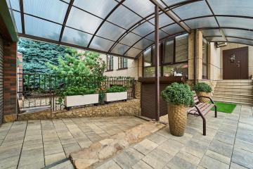 Фото №3: Дом 315 м² - Краснодар, мкр. Завод Радиоизмерительных Приборов, б-р Интернациональный, 150