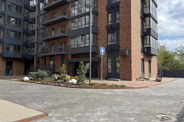 Фото №4: Торговое помещение 229 м² - Краснодар, мкр. Фестивальный, ул. Круговая, 4/1к3