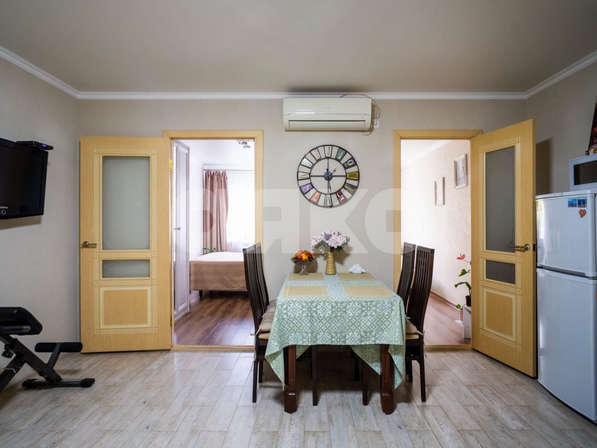 Фото №6: Комната 52 м² - Геленджик, ул. Орджоникидзе, 9А