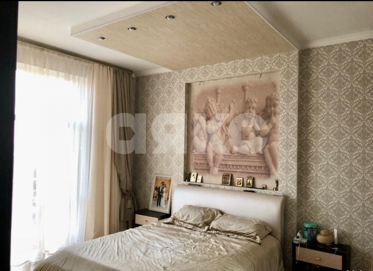 Фото №1: 4-комнатная квартира 140 м² - Геленджик, ул. Тельмана, 125