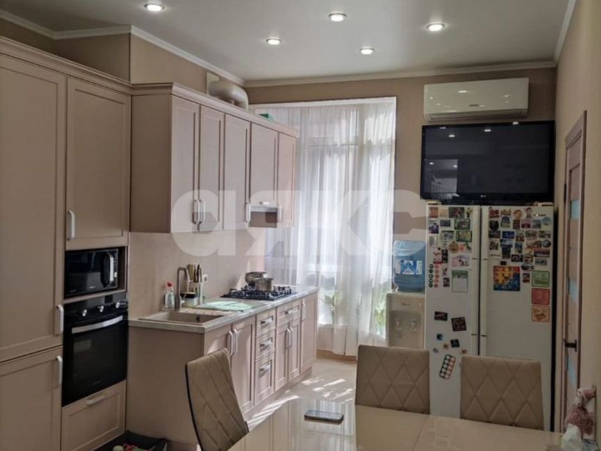 Фото №1: 2-комнатная квартира 50 м² - Геленджик, жилой комплекс Эврика, ул. Островского, 149Ак2