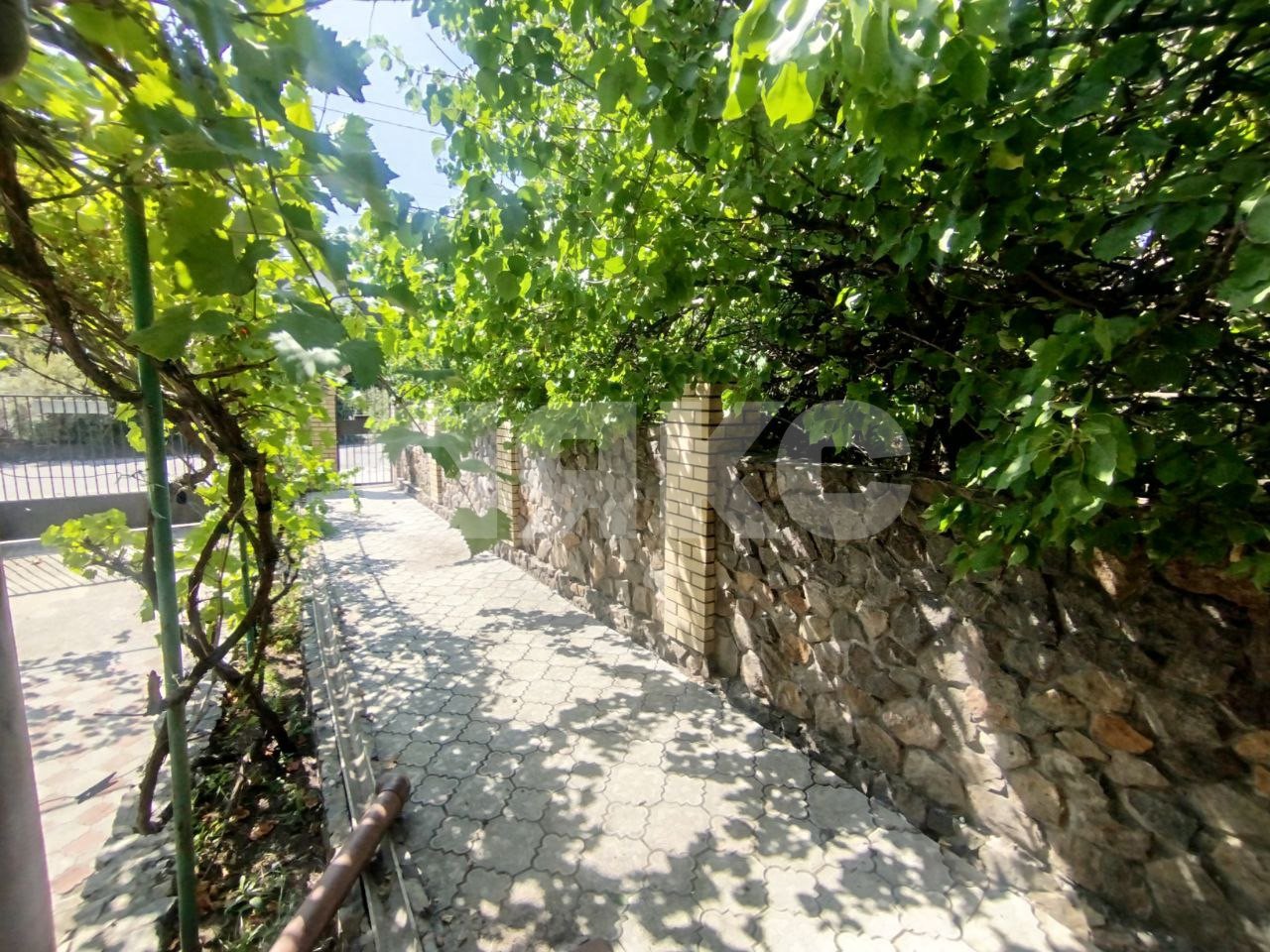 Фото №4: Дом 550 м² + 1 сот. - Мариуполь, Центральный, ул. Административная площадь