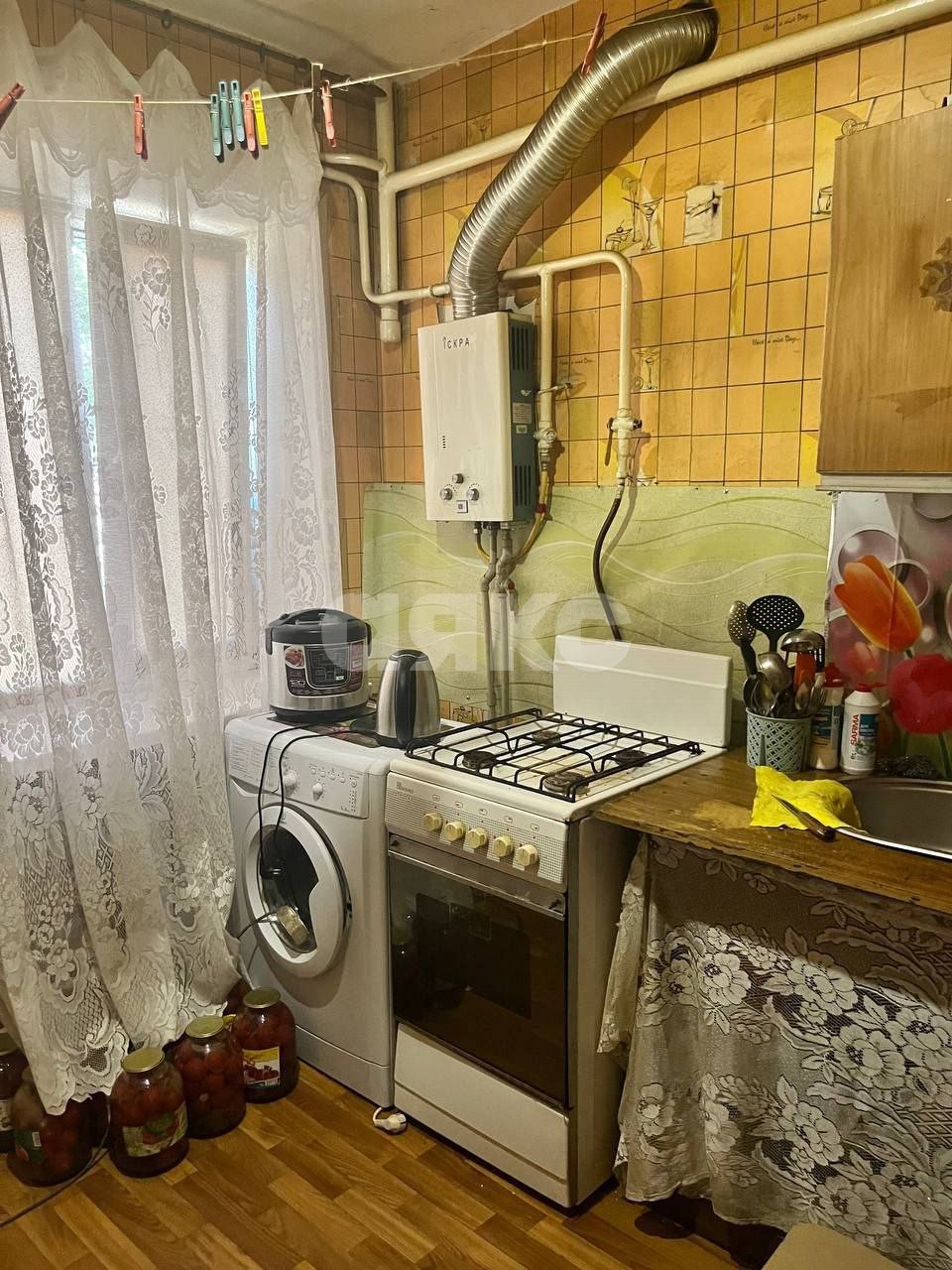 Фото №1: 1-комнатная квартира 28 м² - Мариуполь, Кальмиусский, пр-кт Металлургов, 223