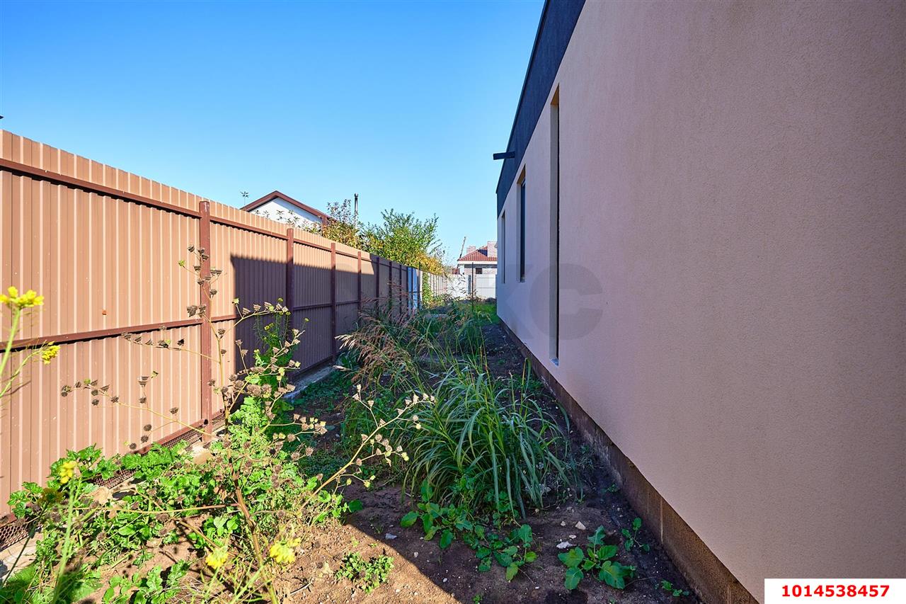 Фото №12: Дом 200 м² + 8 сот. - Краснодар, Прикубанский внутригородской округ, мкр. Тихая Поляна, ул. имени Писателя Г.И. Василенко, 11