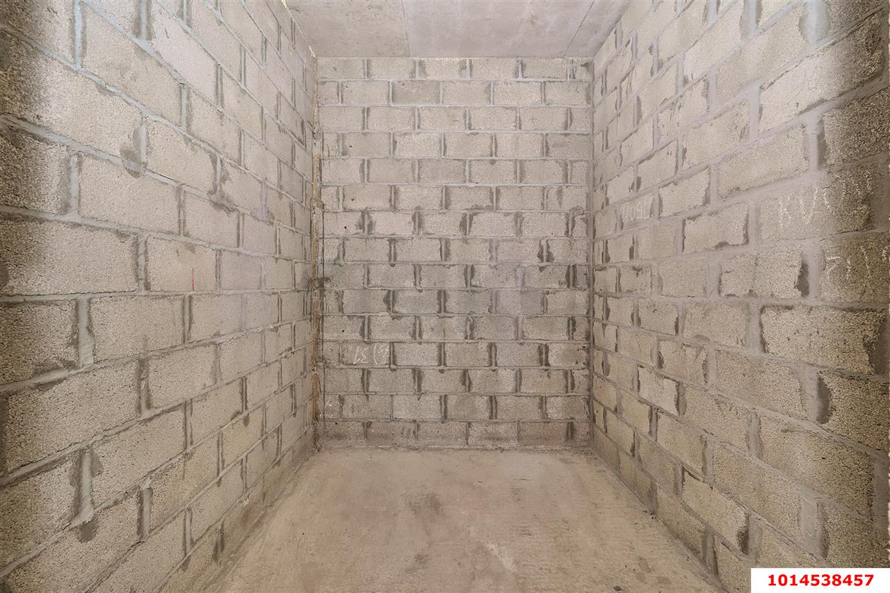 Фото №19: Дом 200 м² + 8 сот. - Краснодар, Прикубанский внутригородской округ, мкр. Тихая Поляна, ул. имени Писателя Г.И. Василенко, 11