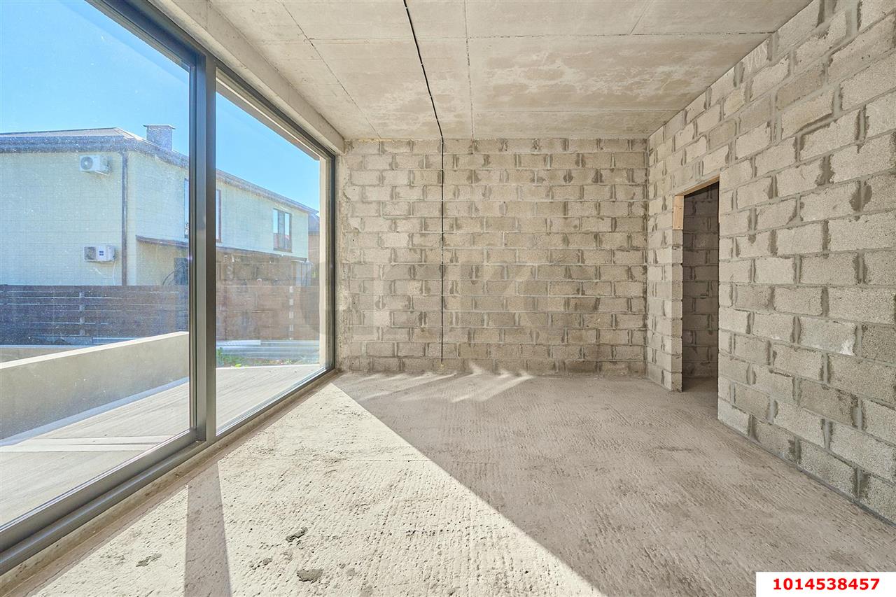 Фото №21: Дом 200 м² + 8 сот. - Краснодар, Прикубанский внутригородской округ, мкр. Тихая Поляна, ул. имени Писателя Г.И. Василенко, 11