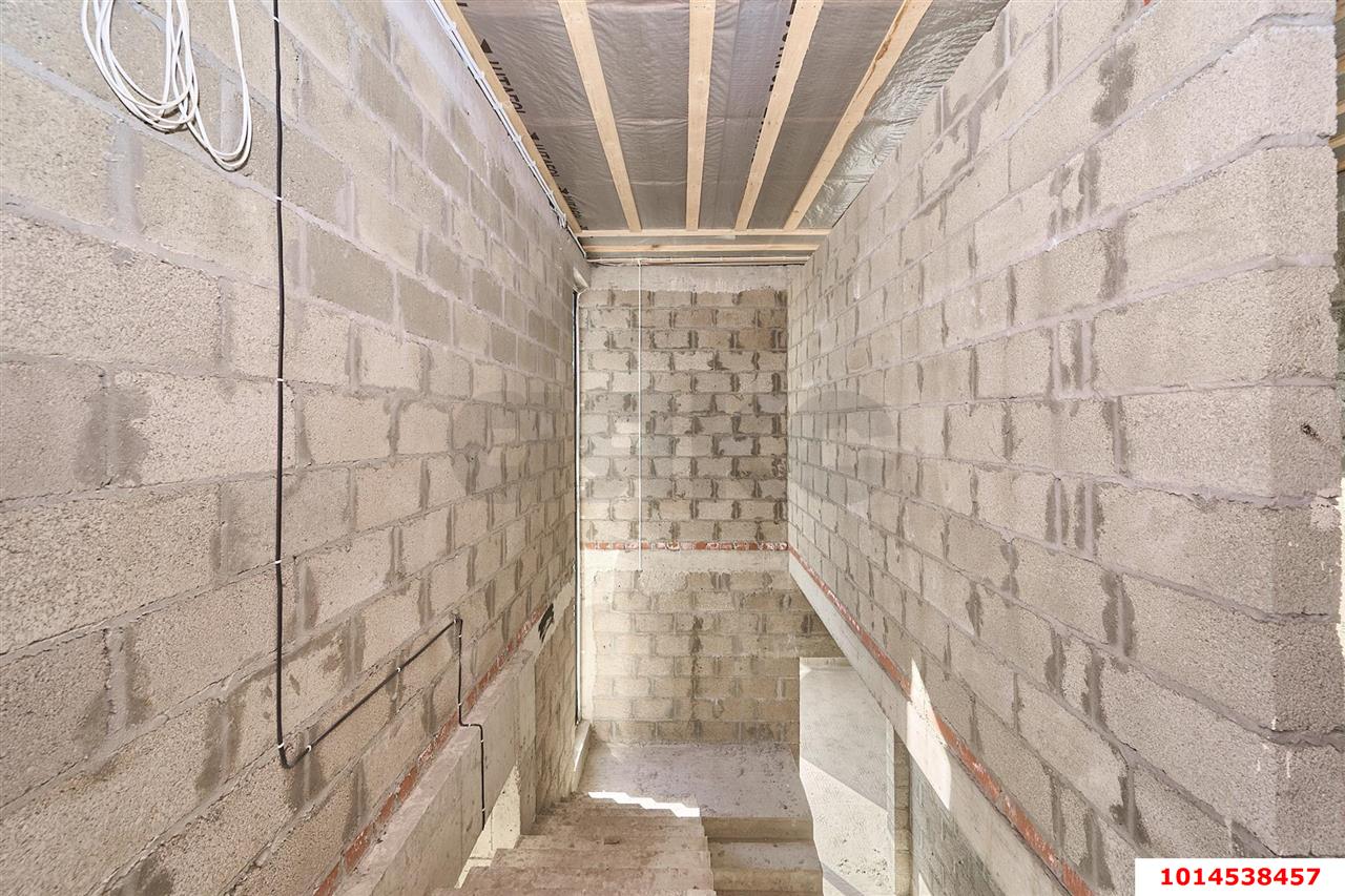 Фото №29: Дом 200 м² + 8 сот. - Краснодар, Прикубанский внутригородской округ, мкр. Тихая Поляна, ул. имени Писателя Г.И. Василенко, 11