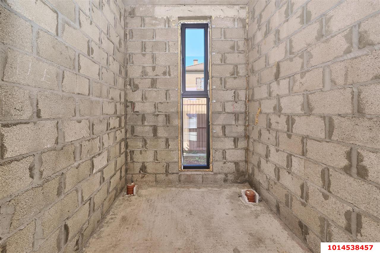 Фото №23: Дом 200 м² + 8 сот. - Краснодар, Прикубанский внутригородской округ, мкр. Тихая Поляна, ул. имени Писателя Г.И. Василенко, 11