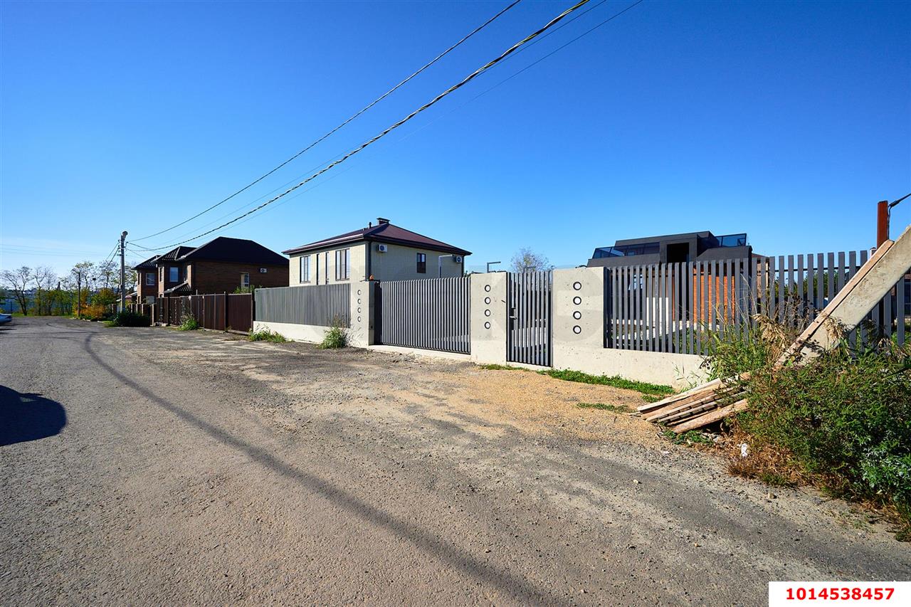 Фото №38: Дом 200 м² + 8 сот. - Краснодар, Прикубанский внутригородской округ, мкр. Тихая Поляна, ул. имени Писателя Г.И. Василенко, 11