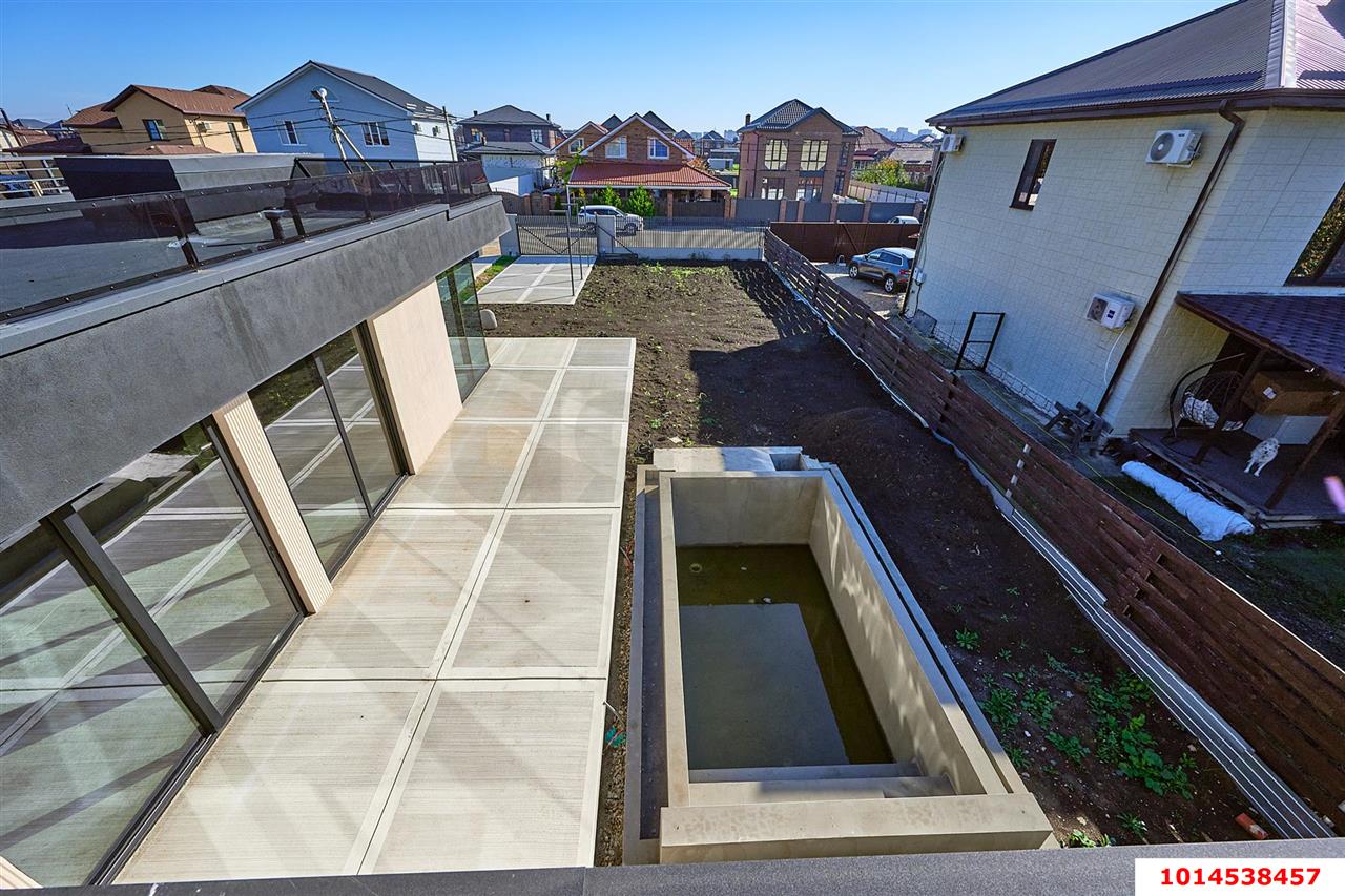 Фото №35: Дом 200 м² + 8 сот. - Краснодар, Прикубанский внутригородской округ, мкр. Тихая Поляна, ул. имени Писателя Г.И. Василенко, 11