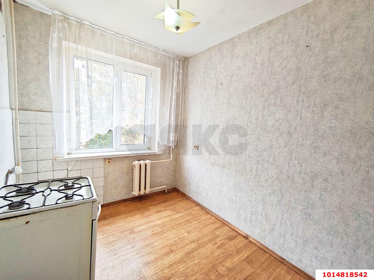 Фото №1: 3-комнатная квартира 65 м² - Белозёрный, мкр. Прикубанский внутригородской округ, 10