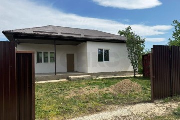 Фото №1: Дом 111 м² - Железнодорожник-3, мкр. Карасунский внутригородской округ, ул. Айвовая, 416