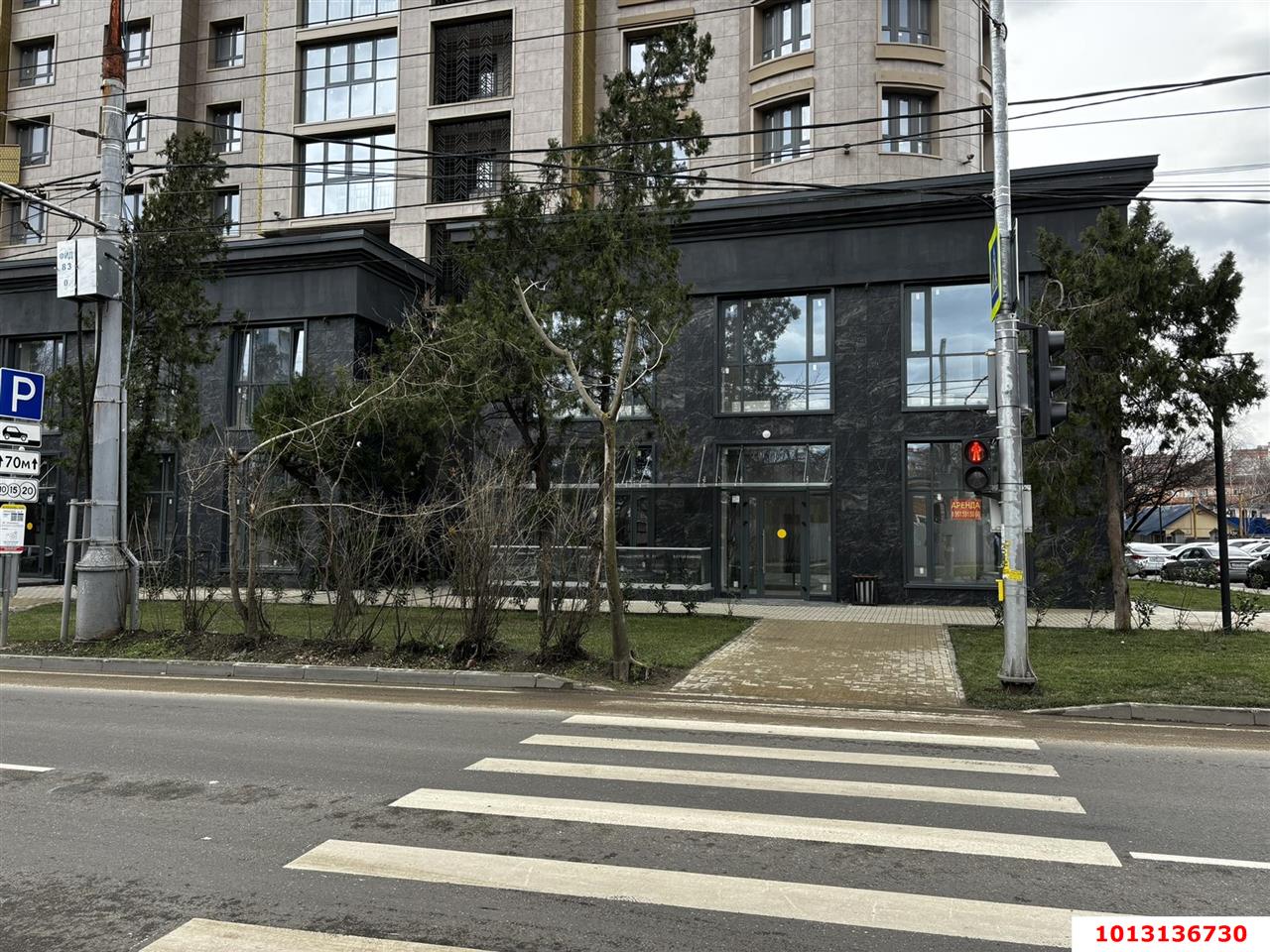 Фото №2: Торговое помещение 112 м² - Краснодар, жилой комплекс Аврора, ул. имени Дзержинского, 95