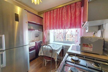 Фото №2: 2-комнатная квартира 45 м² - Тула, мкр. Верхнее Криволучье, ул. Металлургов, 42