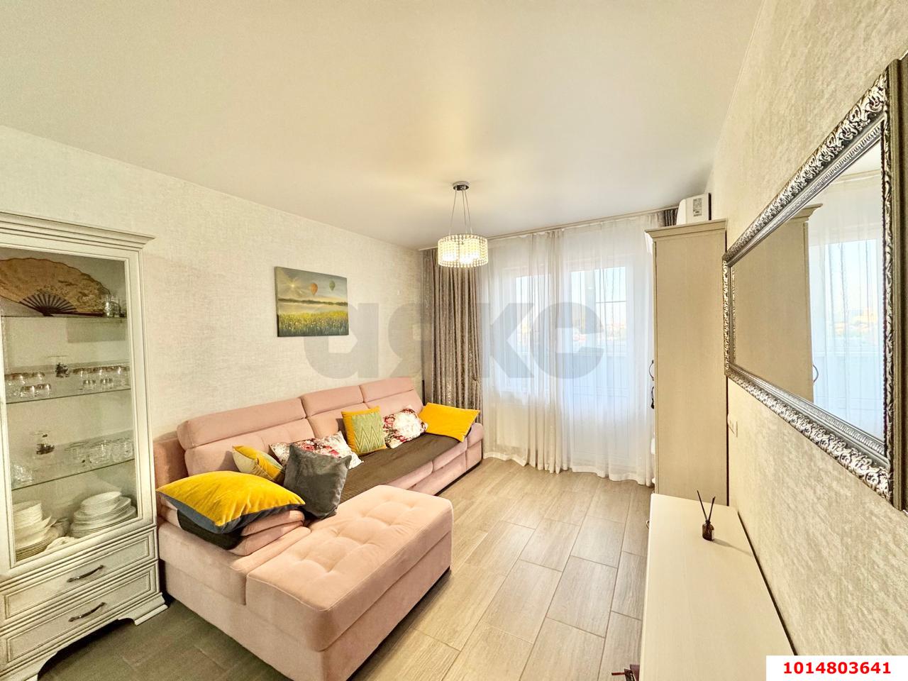 Фото №1: 1-комнатная квартира 37 м² - Краснодар, ЖК Все Свои Вип, Табачная Фабрика, жилой комплекс Все Свои, мкр. Центральный внутригородской округ, ул. Колхозная, 5