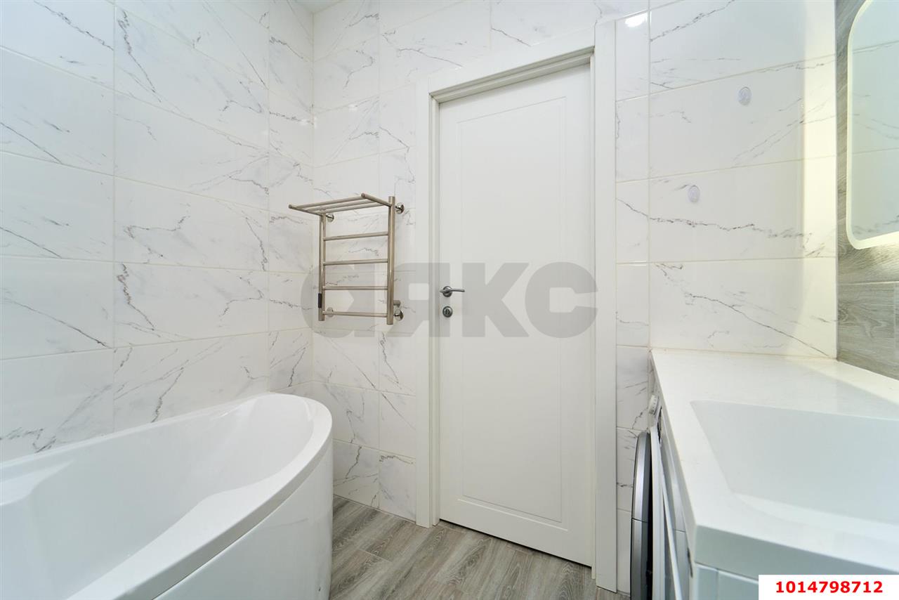 Фото №14: 1-комнатная квартира <span class="whitespace-nowrap">28 м²</span>, <span class="whitespace-nowrap">4/22 эт.</span> - Краснодар, Прикубанский внутригородской округ, мкр. Достояние, ул. Конгрессная, 31
