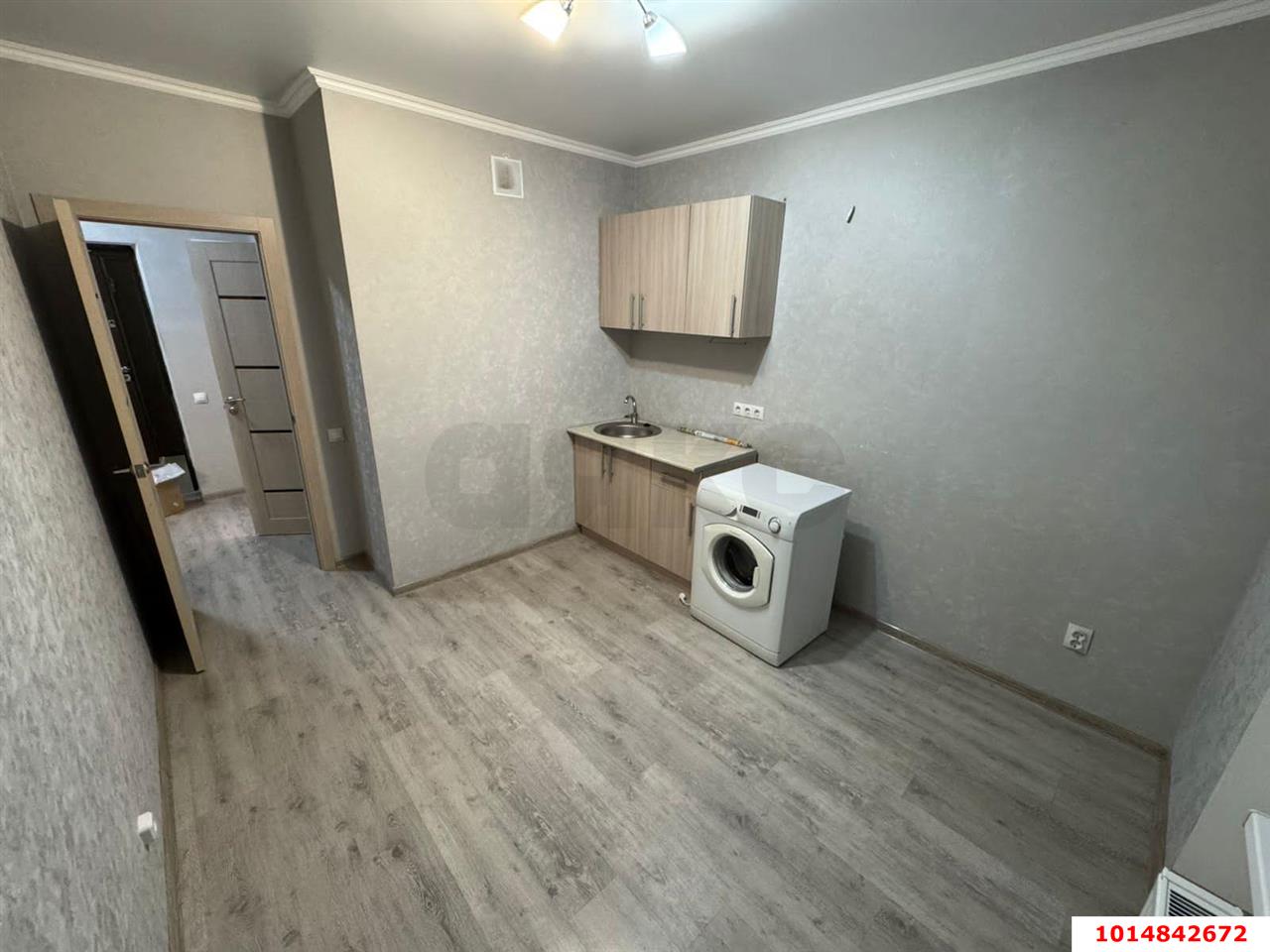 Фото №1: 1-комнатная квартира 42 м² - Краснодар, жилой комплекс Кремлёвские Ворота, ул. Кореновская, 2к4