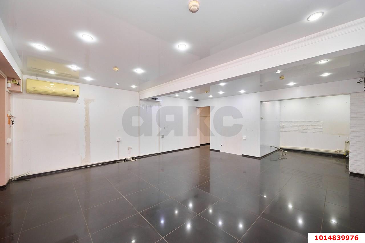 Фото №8: Коммерция 95 м² - Краснодар, Прикубанский внутригородской округ, мкр. Фестивальный, ул. Атарбекова, 28