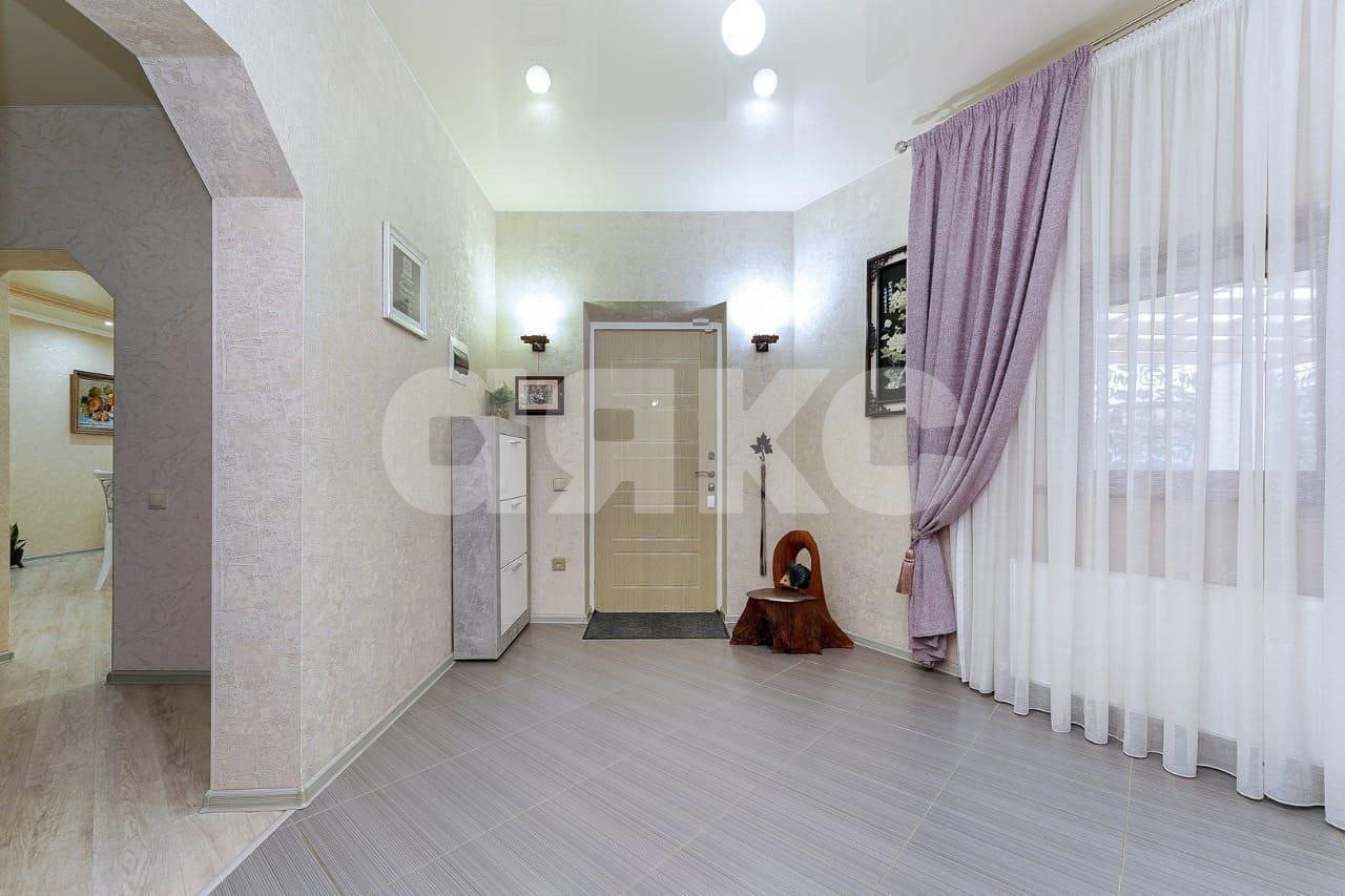 Фото №10: Дом 218 м² + 5 сот. - Кореновск, 2-й квартал, ул. Венеры Павленко, 3