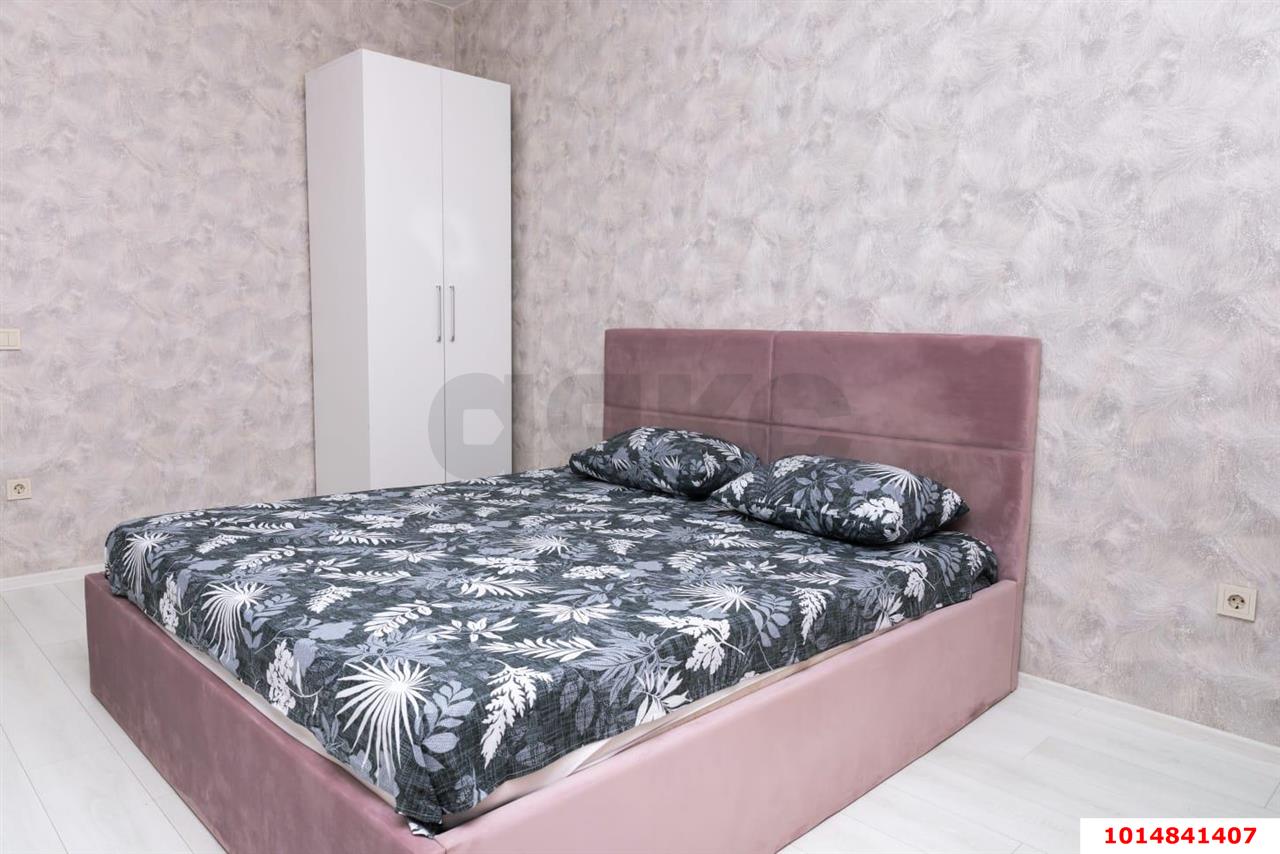 Фото №4: 2-комнатная квартира 68 м² - Краснодар, имени Петра Метальникова, ул. Тополиная, 40/1к2