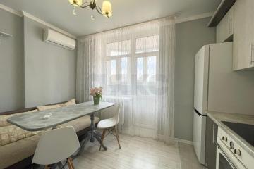 Фото №2: 2-комнатная квартира 71 м² - Краснодар, мкр. Губернский, ул. Домбайская, 61