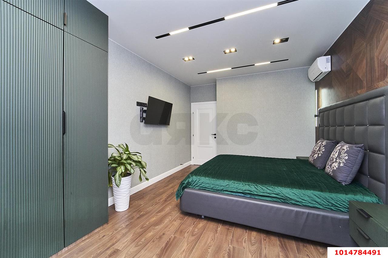 Фото №2: 4-комнатная квартира 102 м² - Краснодар, ЖК Маршал, жилой комплекс Маршал, Западный внутригородской округ, мкр. Фестивальный, ул. Гаражная, 87