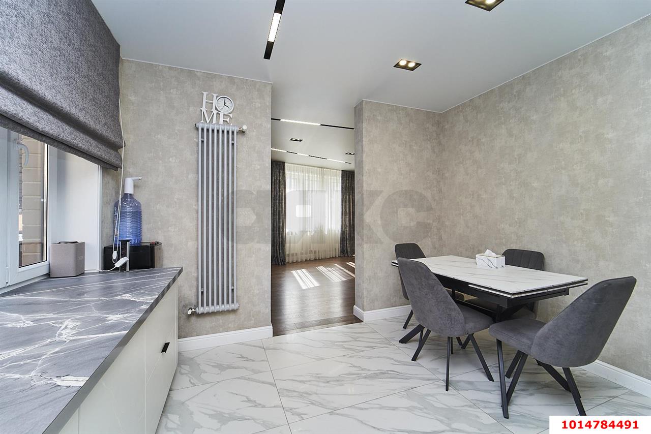 Фото №6: 4-комнатная квартира 102 м² - Краснодар, ЖК Маршал, жилой комплекс Маршал, Западный внутригородской округ, мкр. Фестивальный, ул. Гаражная, 87