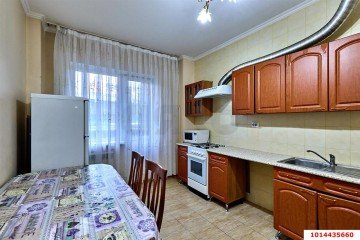 Фото №1: 1-комнатная квартира 54 м² - Краснодар, мкр. Фестивальный, ул. Гаражная, 81/2