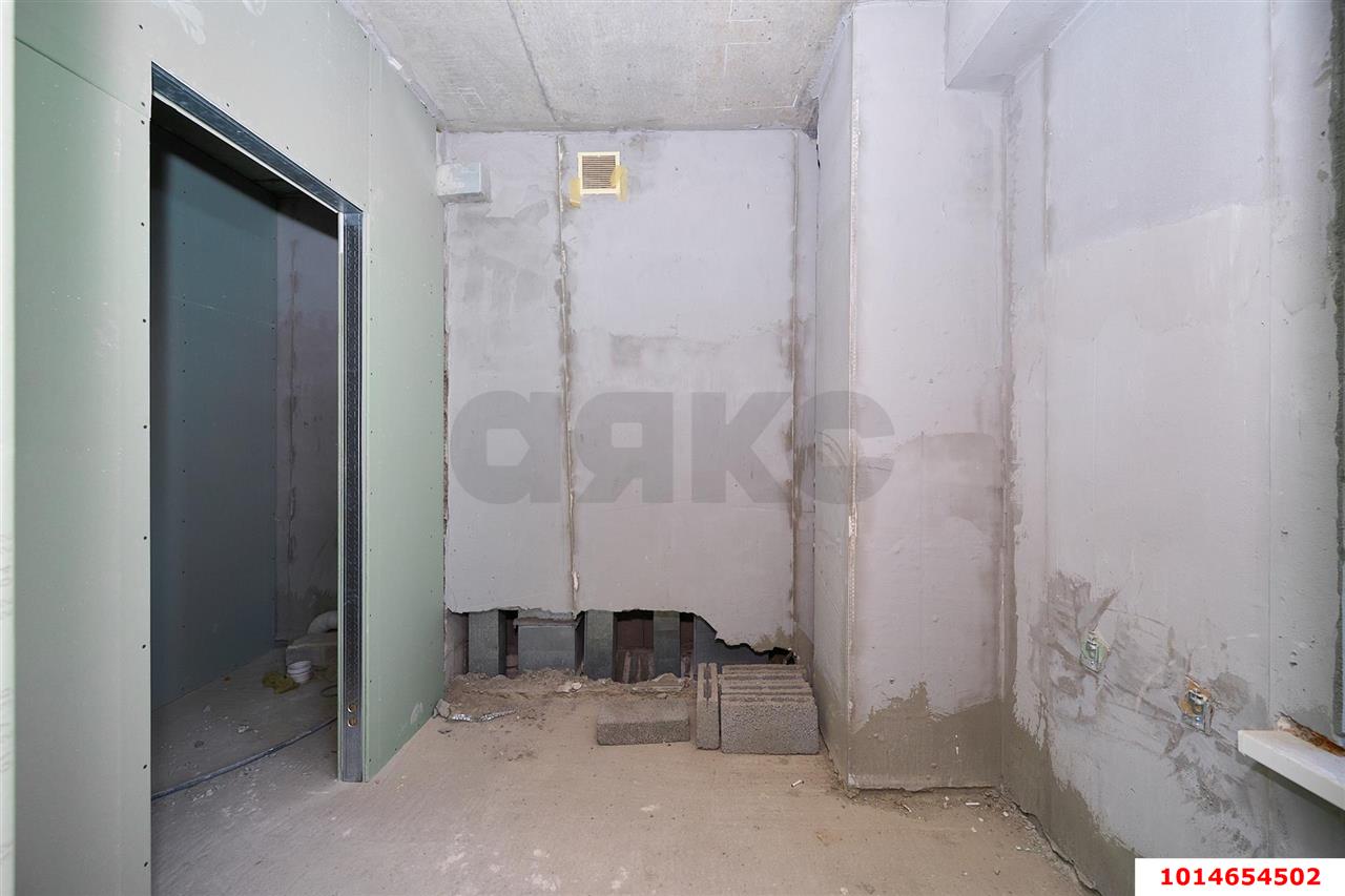 Фото №3: 2-комнатная квартира 82 м² - Краснодар, Центральный, ул. Будённого, 129