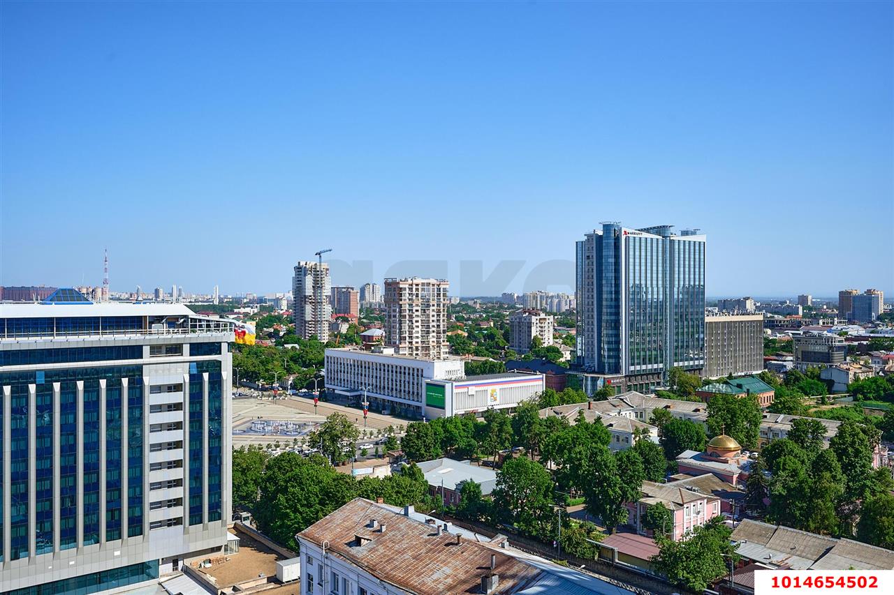 Фото №10: 2-комнатная квартира 82 м² - Краснодар, Центральный, ул. Будённого, 129
