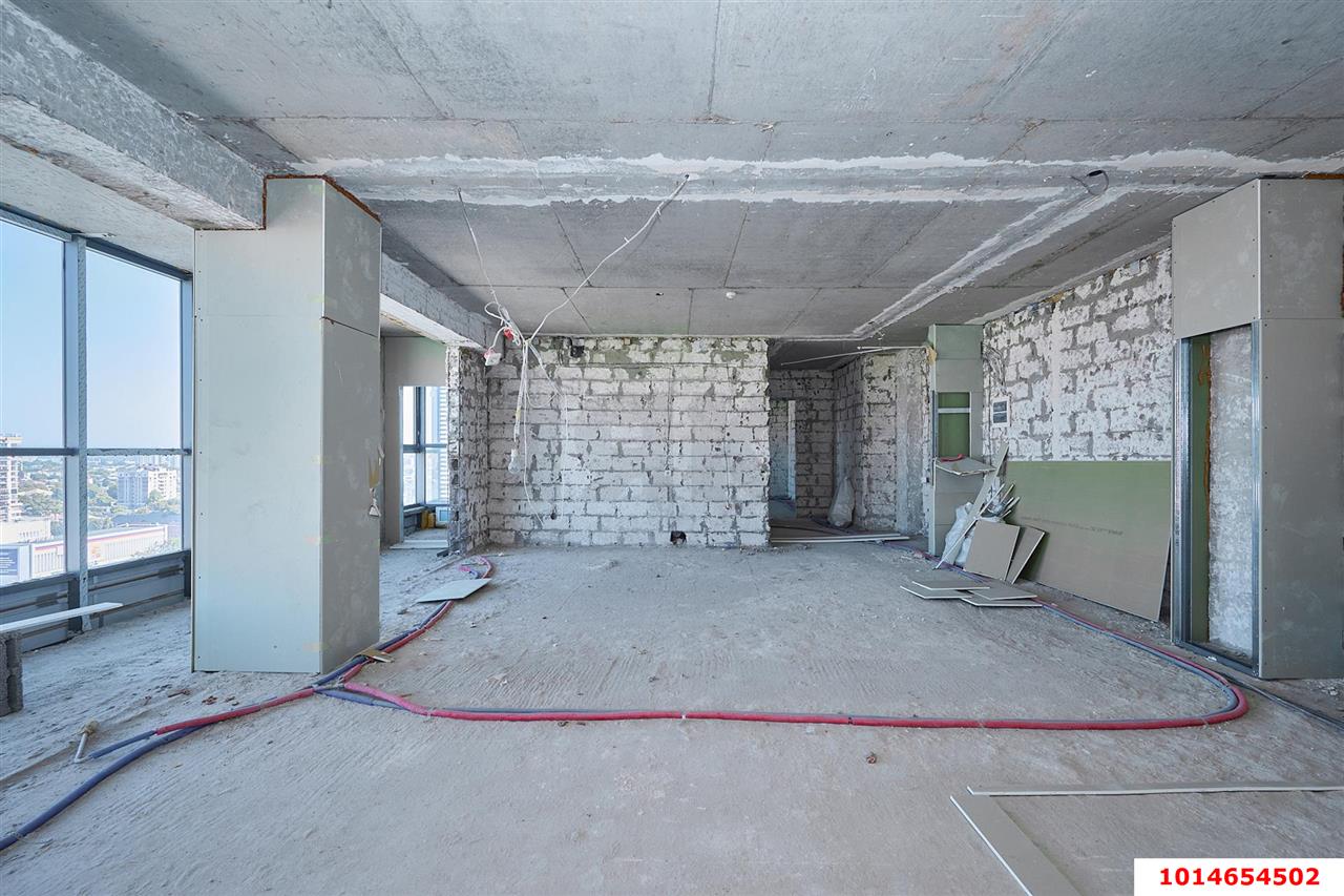 Фото №6: 2-комнатная квартира 82 м² - Краснодар, Центральный, ул. Будённого, 129