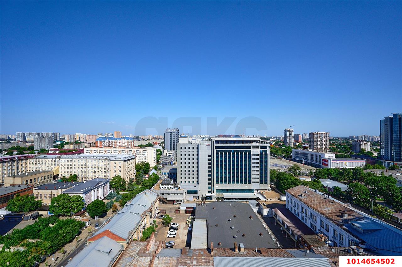 Фото №11: 2-комнатная квартира 82 м² - Краснодар, Центральный, ул. Будённого, 129