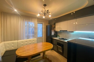 Фото №1: 1-комнатная квартира 37 м² - Краснодар, мкр. Дубинка, ул. Ставропольская, 170