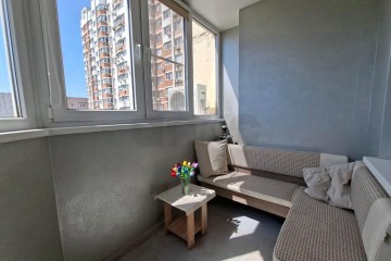 Фото №4: 2-комнатная квартира 80 м² - Краснодар, мкр. Завод Измерительных Приборов, ул. имени 40-летия Победы, 33/8