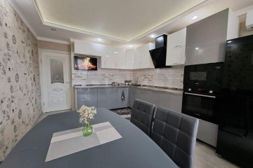 Фото №2: 2-комнатная квартира 80 м² - Краснодар, мкр. Завод Измерительных Приборов, ул. имени 40-летия Победы, 33/8