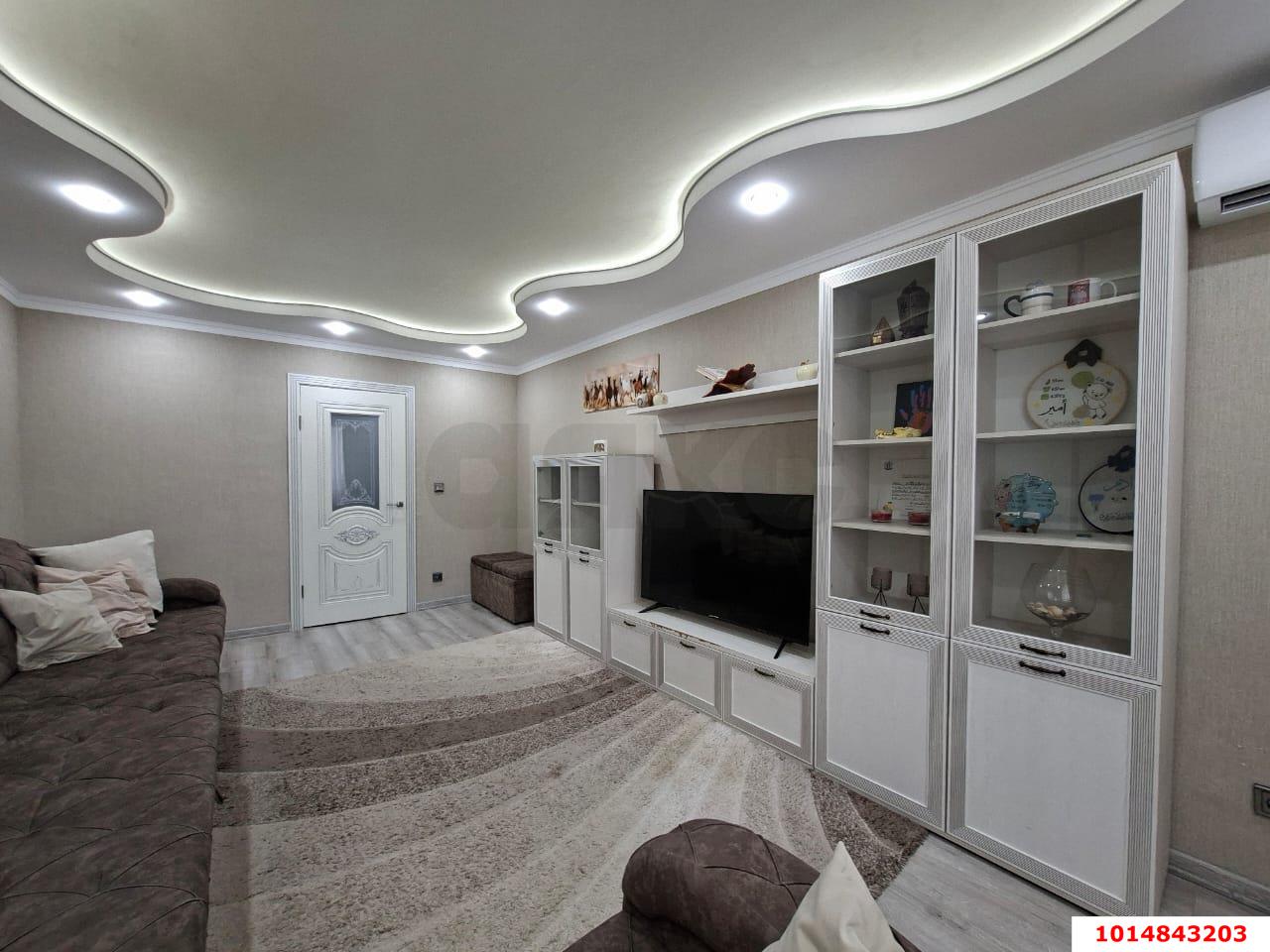 Фото №6: 2-комнатная квартира 80 м² - Краснодар, Прикубанский внутригородской округ, мкр. Завод Измерительных Приборов, ул. имени 40-летия Победы, 33/8