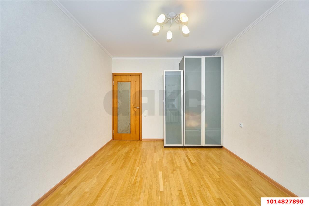 Фото №8: 3-комнатная квартира 75 м² - Краснодар, Прикубанский внутригородской округ, мкр. Юбилейный, ул. имени Калинина, 13к58