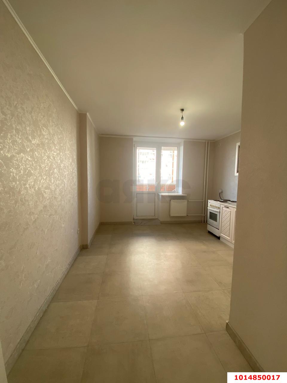 Фото №2: 1-комнатная квартира 40 м² - Краснодар, Западный внутригородской округ, Кожзавод, мкр. Военный городок № 1, ул. имени Калинина, 350/6