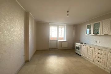 Фото №1: 1-комнатная квартира 40 м² - Краснодар, мкр. Военный городок № 1, ул. имени Калинина, 350/6