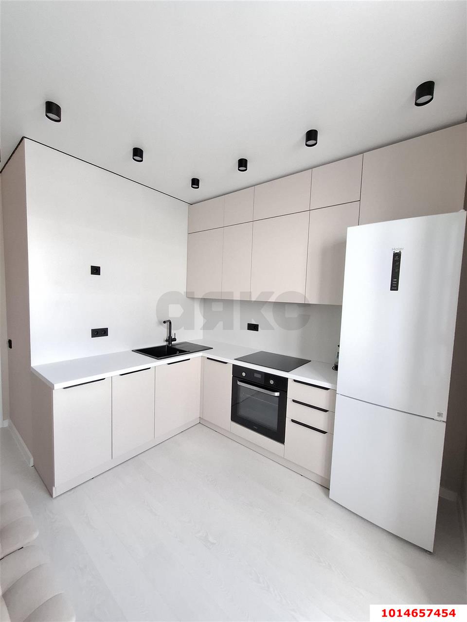 Фото №1: 2-комнатная квартира 50 м² - Краснодар, Прикубанский внутригородской округ, мкр. жилой комплекс Спортивная Деревня, ул. Западный Обход, 42/3к1