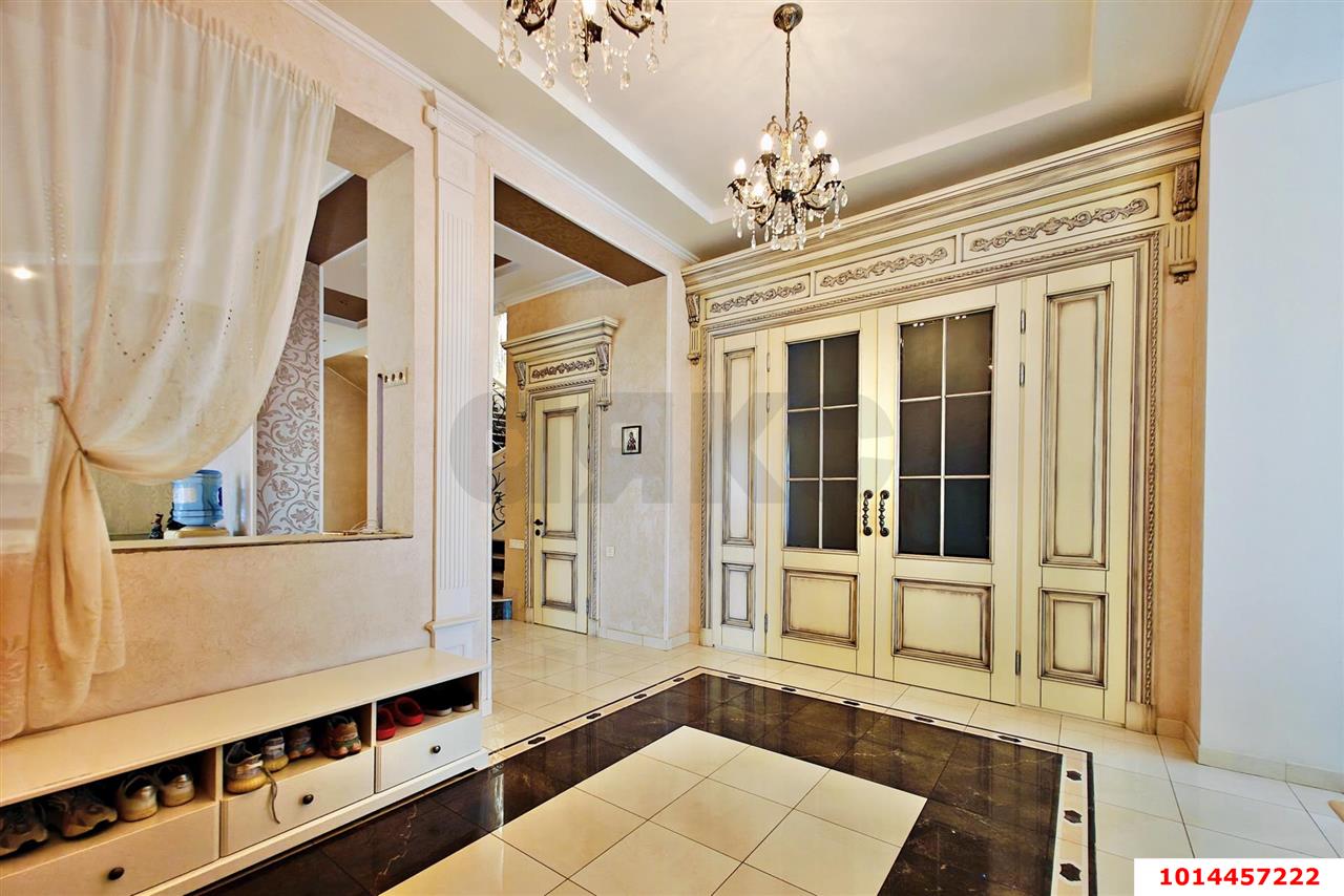 Фото №10: Дом 400 м² + 6 сот. - Краснодар, Сельскохозяйственный Институт, мкр. Западный внутригородской округ, ул. Урицкого, 143