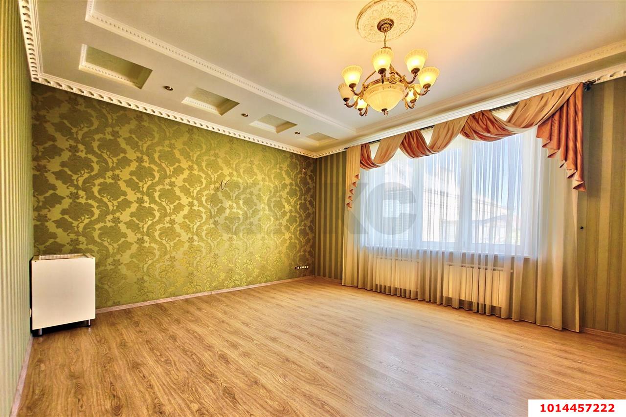 Фото №17: Дом 400 м² + 6 сот. - Краснодар, Сельскохозяйственный Институт, мкр. Западный внутригородской округ, ул. Урицкого, 143