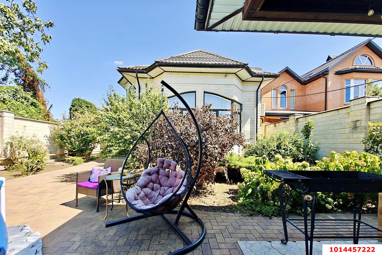 Фото №2: Дом 400 м² + 6 сот. - Краснодар, Сельскохозяйственный Институт, мкр. Западный внутригородской округ, ул. Урицкого, 143