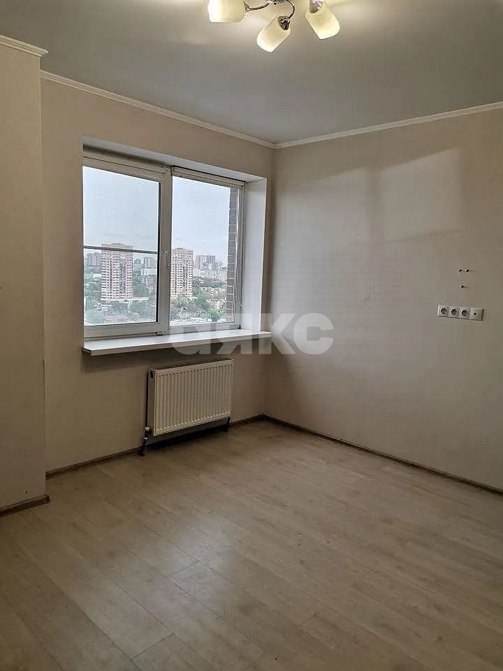Фото №9: 4-комнатная квартира 76 м² - Ростов-на-Дону, Октябрьский, ул. Нансена, 93с1